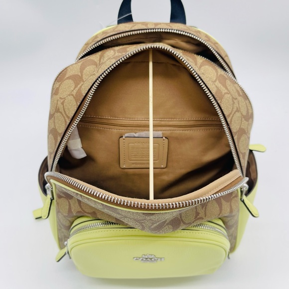 Coach Court Backpack in Signature Canvas - Picture 5 of 12